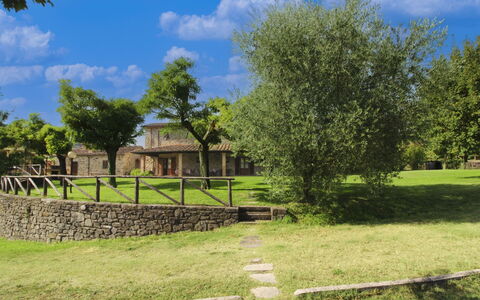 Casale Lorenzo: Tree, Plain, Land Lot, Lawn, Garden, Estate, Meadow, Landscaping, Yard, Farmhouse