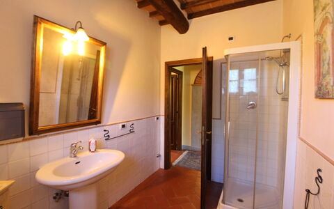 La Quiete: Property, Room, Bathroom, Building, Interior Design, Wall, House, Bathroom Cabinet, Sink, Real Estate