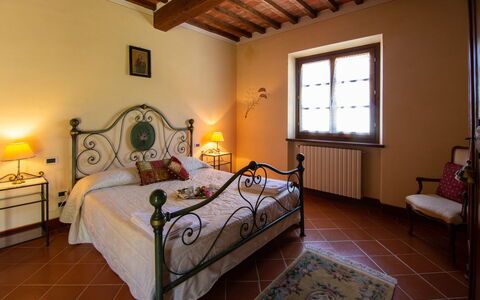 Villa degli Olivi: Bedroom, Room, Bed, Furniture, Property, Bed Frame, Bed Sheet, Interior Design, Building, House