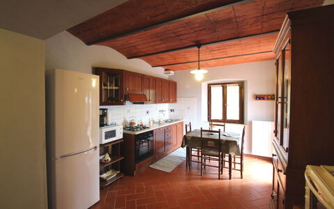 Agriturismo Arcobaleno: Room, Property, Building, Furniture, Floor, House, Kitchen, Interior Design, Hardwood, Ceiling