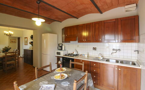 Agriturismo Arcobaleno: Furniture, Interior Design, Flooring, Countertop, Ceiling, Wood, Kitchen, Floor, Cabinetry, Kitchen Appliance