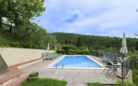 Agriturismo Arcobaleno: Swimming Pool, Resort, Eco Hotel, Outdoor Furniture, Hotel, Landscaping, Chair, Houseplant, Flowerpot, Thermae
