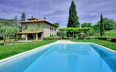 Villa Lo Scoiattolo - Subbiano, Tuscany, Italy