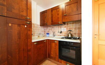 Accommodation:&nbsp;Oak 200.1