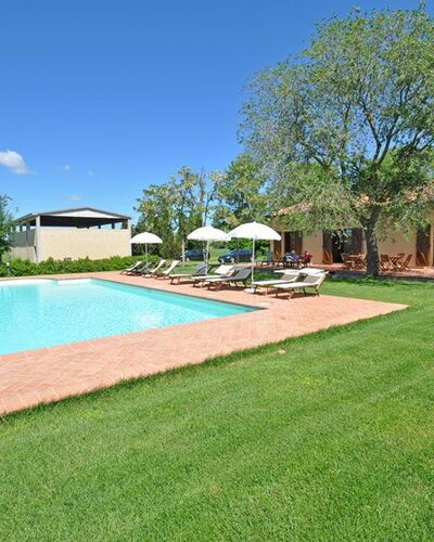Pienza: Property, Swimming Pool, Grass, Real Estate, Home, Land Lot, House, Estate, Building, Backyard