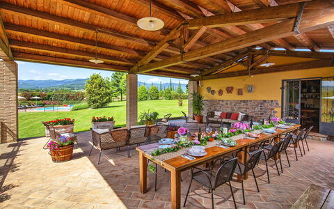 Podere Sant'angelo: Property, Real Estate, Building, Room, House, Estate, Patio, Interior Design, Home, Table