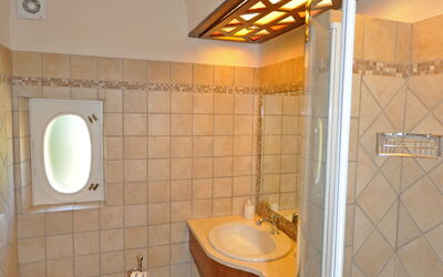 Accommodation:&nbsp;Dante 5