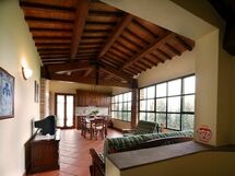 Accommodation:&nbsp;Girasole