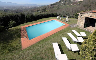 Villa De Thomasis