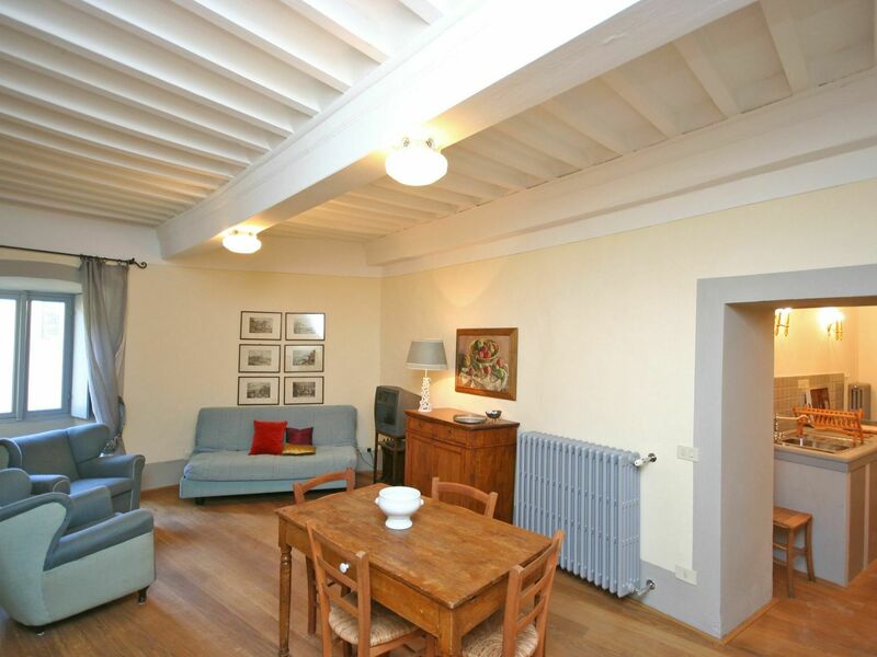 Accommodation:&nbsp;Cortonese 1