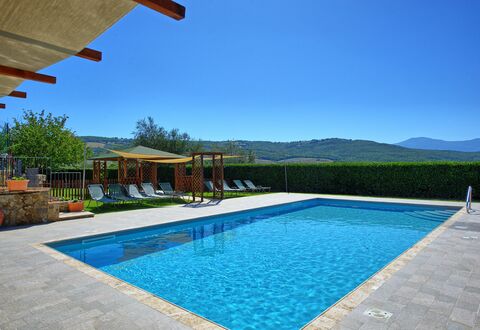 Cerretalta: Swimming Pool, Property, House, Real Estate, Building, Leisure, Home, Resort, Estate, Vacation