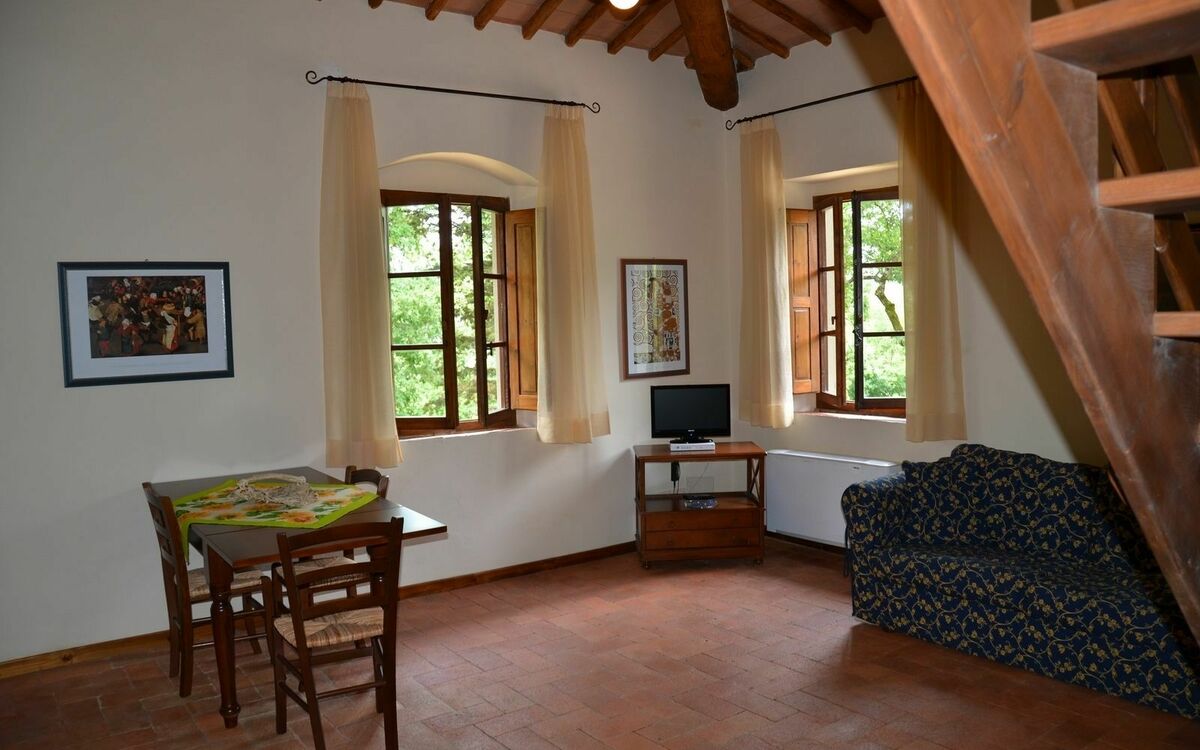 Accommodation:&nbsp;Canaiolo