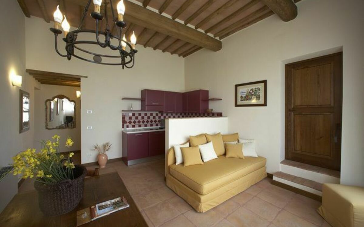 Accommodation:&nbsp;Lunario