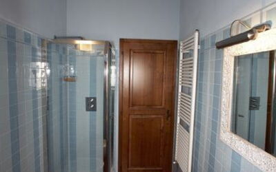 Accommodation:&nbsp;Barbacane