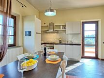 Accommodation:&nbsp;Artisti 6