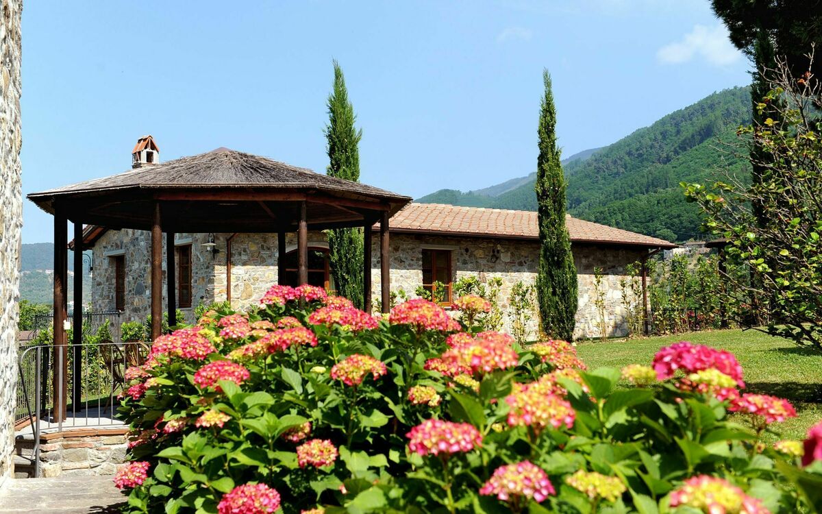 Accommodation:&nbsp;Margherita