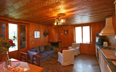Accommodation:&nbsp;Ramazzano 2