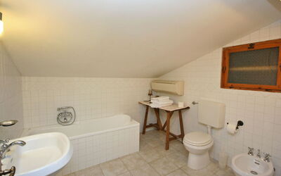 Accommodation:&nbsp;Ramazzano 3