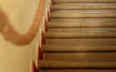 Central stairs. Detail of L'Uliveta.