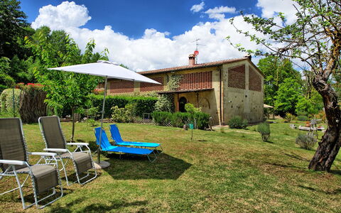 Villa Diletta: Property, Backyard, House, Yard, Building, Real Estate, Tree, Grass, Home, Rural Area