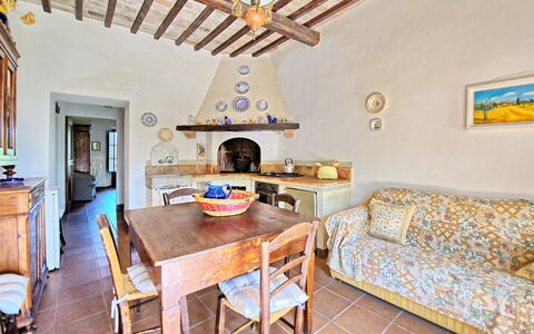 Accommodation:&nbsp;Sarteano 4