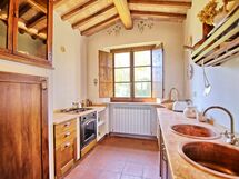 Accommodation:&nbsp;Sarteano 1