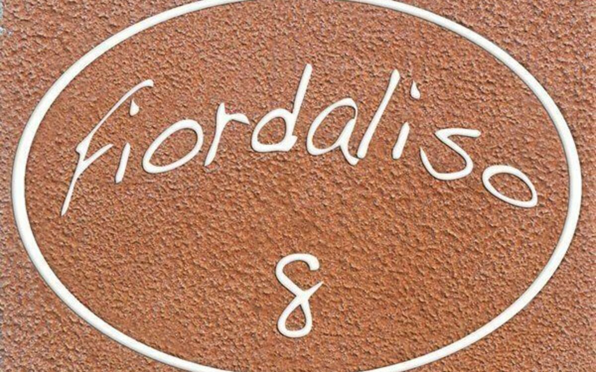 Accommodation:&nbsp;Fiordaliso