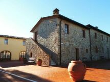 Accommodation:&nbsp;Fiordaliso