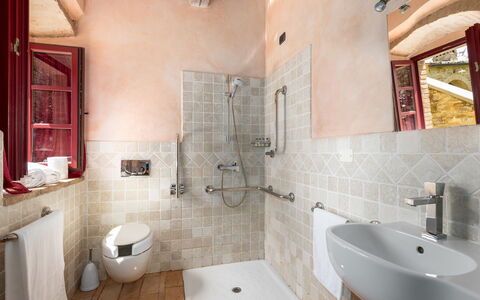 Villa Ferdinando: Plumbing Fixture, Wall, Bathroom, Flooring, Floor, Sink, Tap, Bathroom Sink, Plumbing, Interior Design