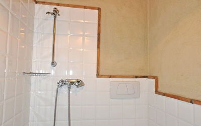 Accommodation:&nbsp;Orciaia 1