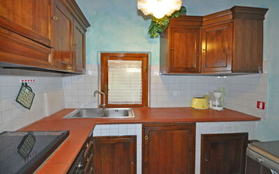 Accommodation:&nbsp;Corelli 7