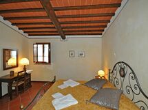 Accommodation:&nbsp;Corelli 4