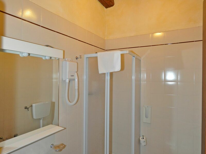 Accommodation:&nbsp;Corelli 4