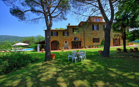 Villa Campogialli: Property, House, Natural Landscape, Estate, Tree, Home, Building, Grass, Real Estate, Architecture