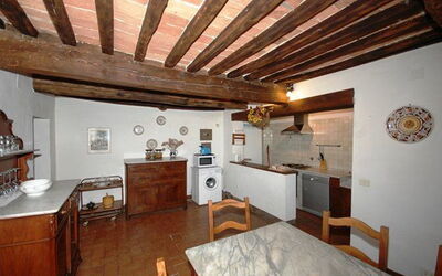 Accommodation:&nbsp;Righi 1
