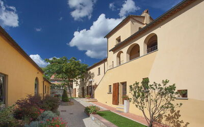Villa's detail