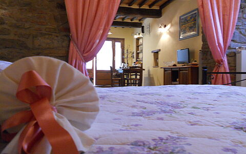 Casa Stefy: Curtain, Room, Pink, Bed, Interior Design, Textile, Purple, Window Treatment, Bed Sheet, Furniture
