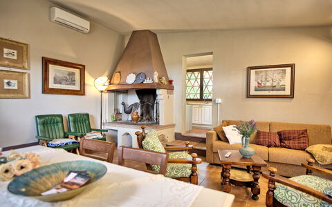 Casa Ovile: Table, Picture Frame, Furniture, Couch, Property, Interior Design, Wood, Chair, Comfort, Living Room