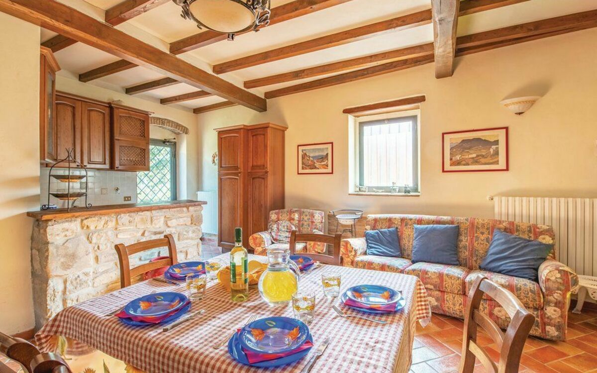 Accommodation:&nbsp;Paolo 2