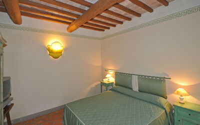 Accommodation:&nbsp;Cornia 2