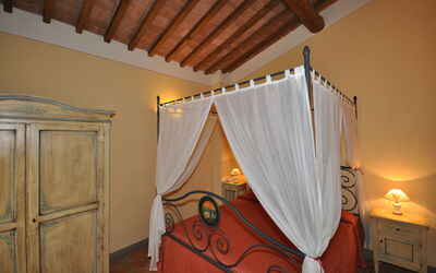 Accommodation:&nbsp;Cornia 5