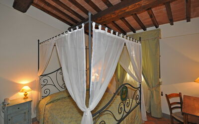 Accommodation:&nbsp;Cornia 7