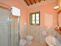 Accommodation:&nbsp;Cornia 5