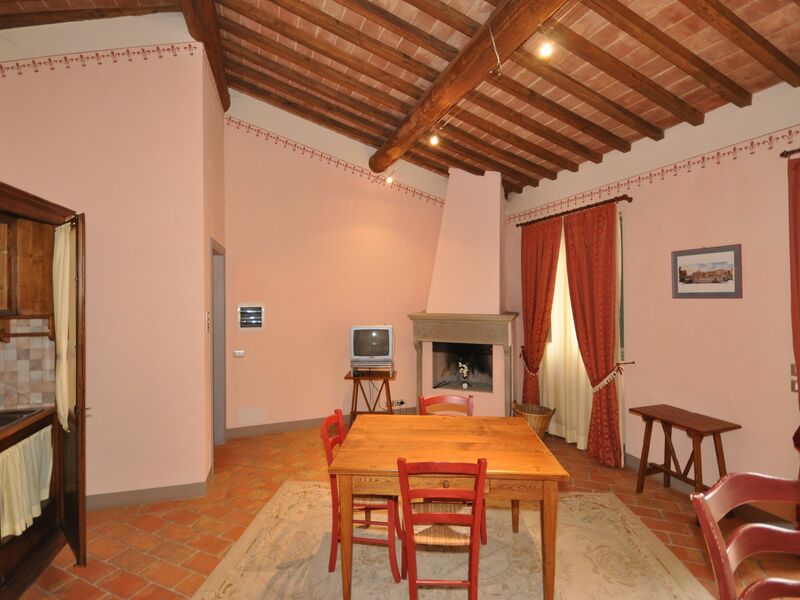 Accommodation:&nbsp;Cornia 5