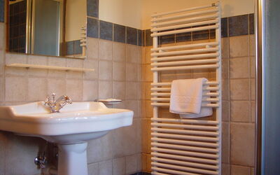 Accommodation:&nbsp;Cinghiale