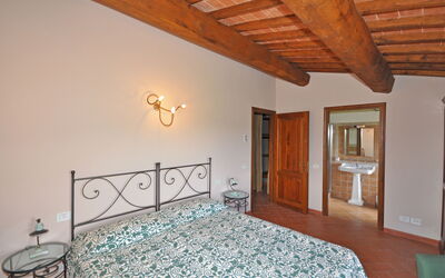 Accommodation:&nbsp;Lupo