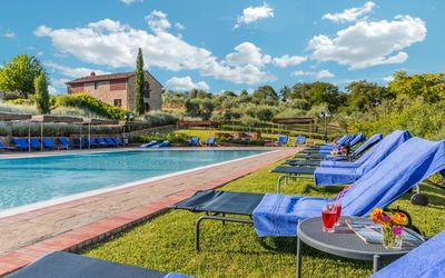 Cennina - Cennina, Tuscany, Italy - Scoiattolo