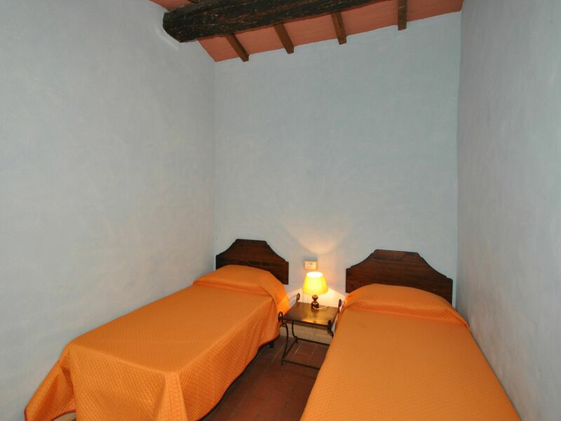 Accommodation:&nbsp;Dante