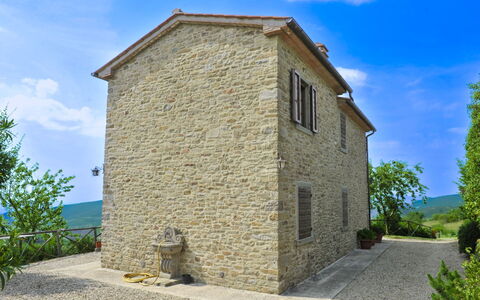 Casetta i Ciliegi: Garden, Cottage, Farmhouse, Shade, Landscaping, Estate, Yard, Backyard, Stone Wall, Hacienda