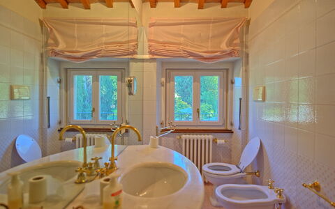 Villa Camaiore: Room, Property, Bathroom, Interior Design, Building, House, Real Estate, Floor, Furniture, Architecture